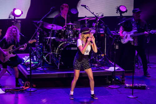 80s cruise 2024 ship (2)