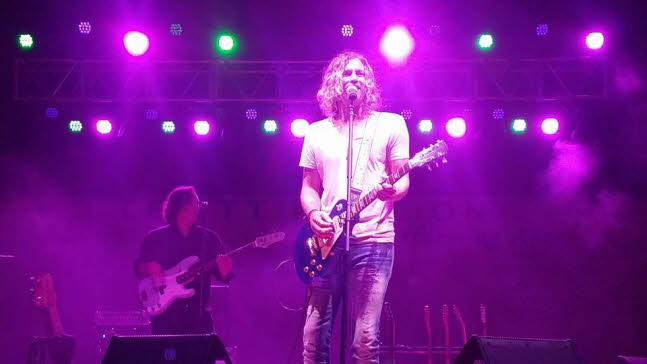 Casey James 4-15-2017 (18)